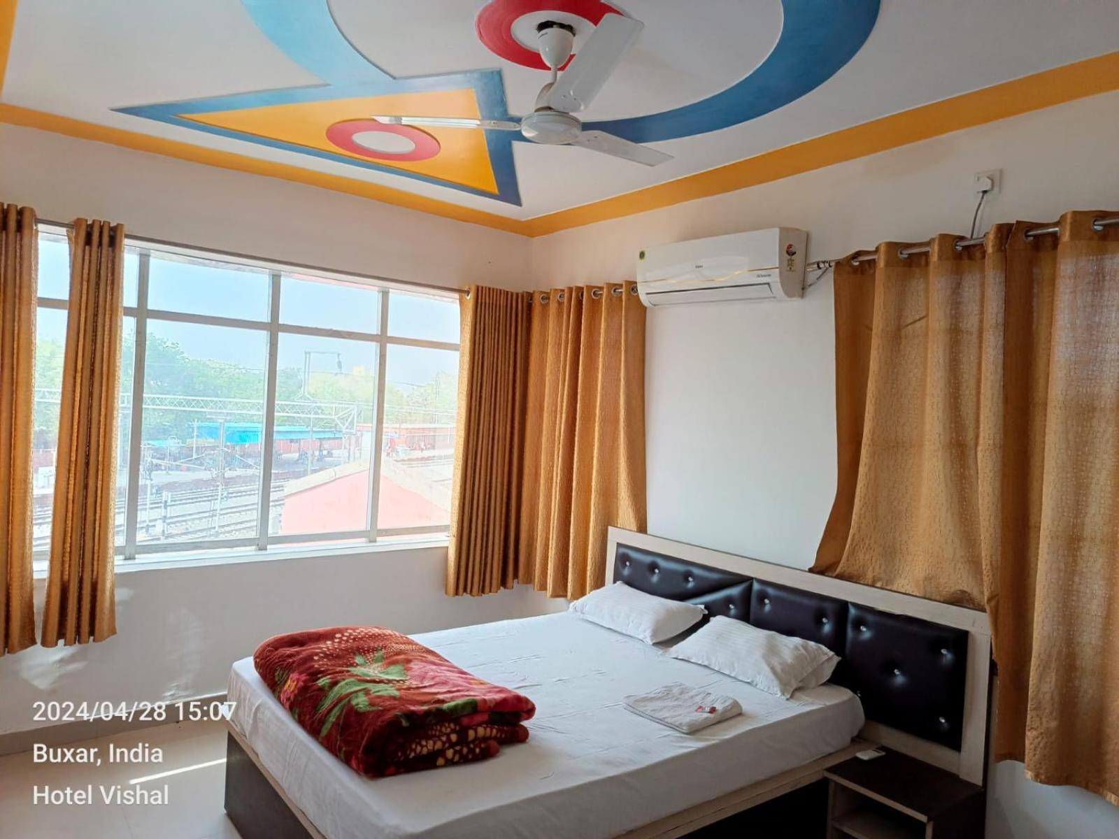 Hotel Vishal Buxar Dış mekan fotoğraf